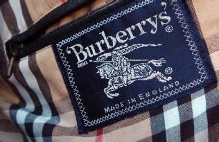 thomas burberry vs burberry|difference between burberry and burberries.